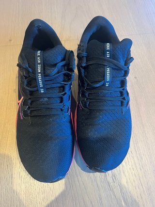 Nike Pegasus 38 Talla 42.5