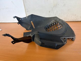 Tapa interior carenado Honda ADV 350 2023
