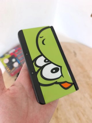 New Nintendo 3DS covers Yoshis caja original