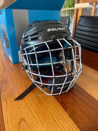 Casco hockey Bauer