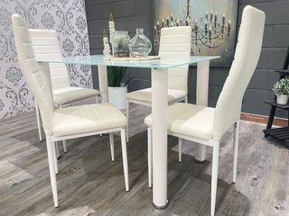 Mesa y 4 Sillas Comedor Blancas
