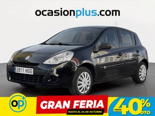 Renault Clio Yahoo! 1.2 16v 55 kW (75 CV)