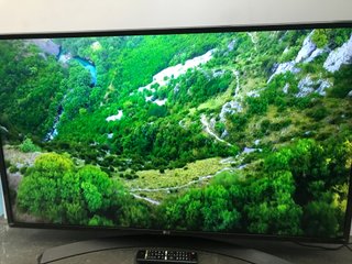 Smart TV 4K LG de 55 pulgadas