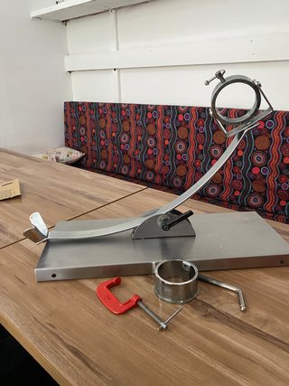 Jamonero basculante profesional acero inoxidable