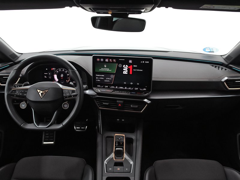 Cupra León 2025, foto 4