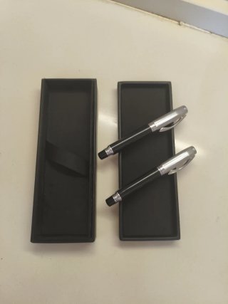 Set 2 Bolígrafos Balenciaga Negro/Plata