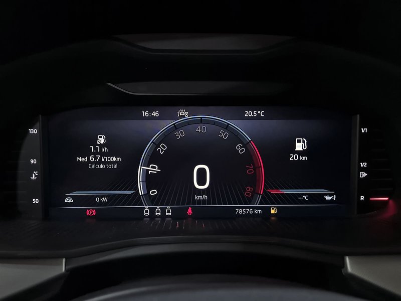 Škoda Kamiq 1.0 TSI Ambition 2023, foto 11
