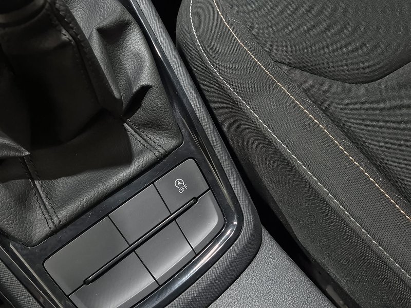Škoda Kamiq 1.0 TSI Ambition 2023, foto 23
