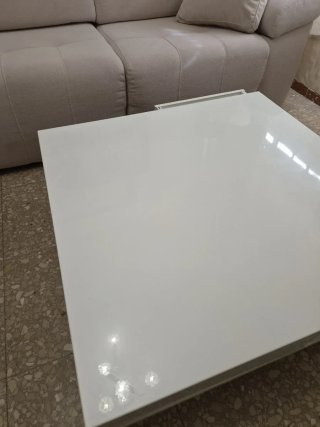 Mesa de centro blanca moderna