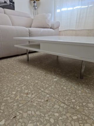 Mesa de centro blanca moderna