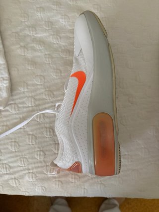 Nike Air Max Exclusivas Naranja y Blanco