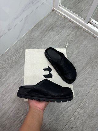 Zuecos Zara Piel Talla 43 Negro