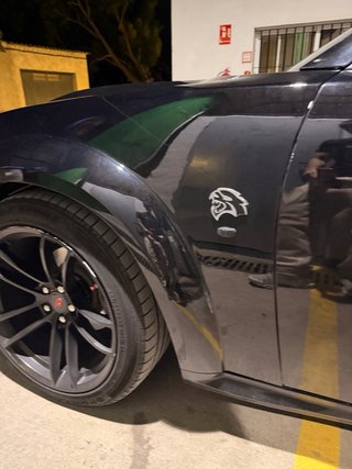 DODGE CHARGER 3.6 V6 308 CV — NEGRO METÁLICO — PAQ