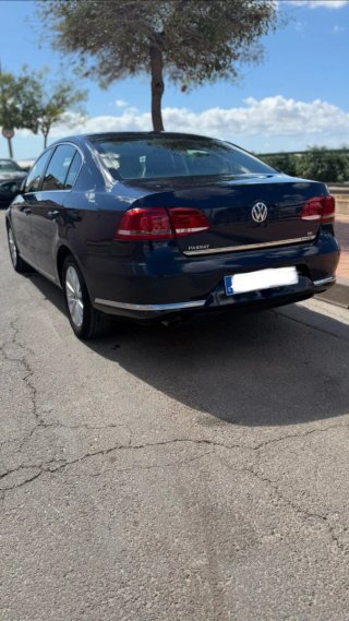 Volkswagen Passat 2011