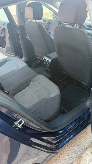 Volkswagen Passat 2011