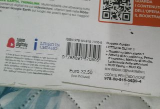 Libro scolastico per la scuola secondaria di primo