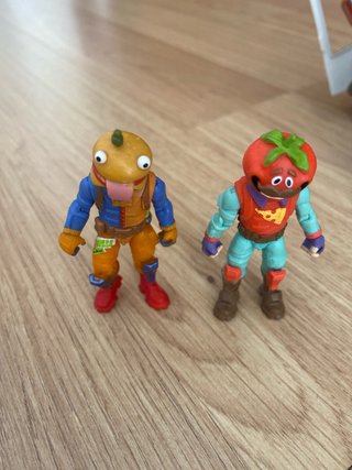 Furgoneta Fortnite con figuras