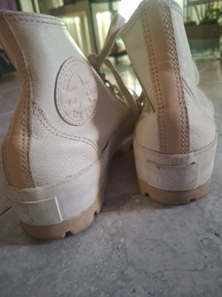 Zapatillas Converse Beige usadas