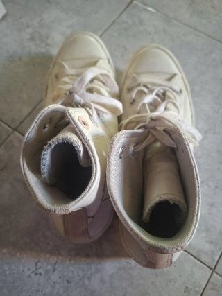 Zapatillas Converse Beige usadas
