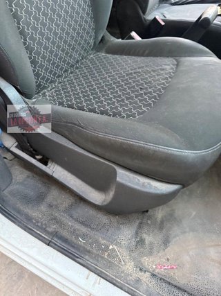 ASIENTO DELANTERO DERECHO Renault Kangoo II (F/KW0)(2008->)