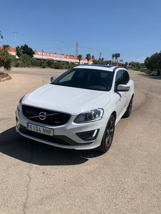 Volvo XC60 D4 AWD R-Design