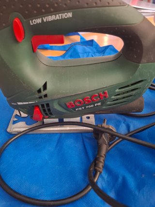Caladora Bosch PST 700 PE