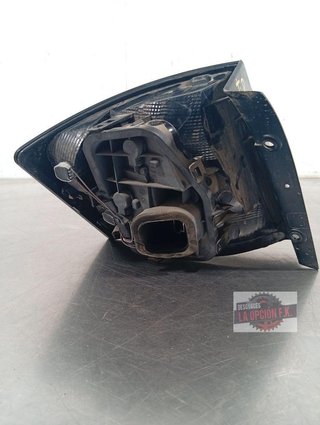 PILOTO TRASERO DERECHO Skoda Fabia (NJ3)(08.2014->)