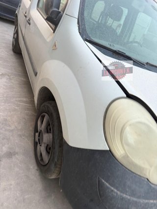 ALETA DELANTERA DERECHA Renault Kangoo II (F/KW0)(2008->)