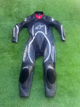 Mono Alpinestars Talla 52