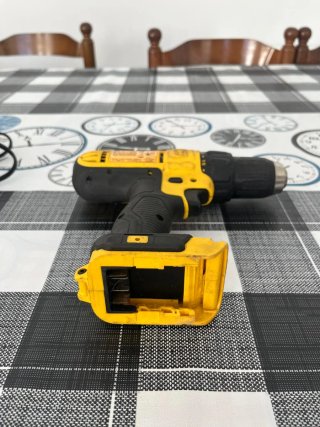 Taladros Dewalt 18V con cargador y bateria flexvol