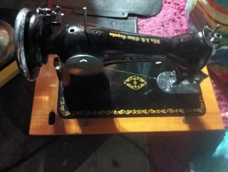Máquina de coser Alfa antigua Decoración Coleccion