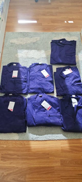 Buzo de trabajo azul talla 58, 7€/unidad