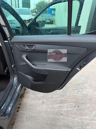 ELEVALUNAS TRASERO DERECHO Skoda Fabia (NJ3)(08.2014->)