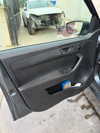 ELEVALUNAS DELANTERO IZQUIERDO Skoda Fabia (NJ3)(08.2014->)