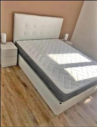 Canapés y colchónes nuevos