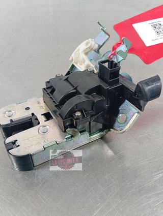 CERRADURA MALETERO / PORTON Skoda Fabia (NJ3)(08.2014->)
