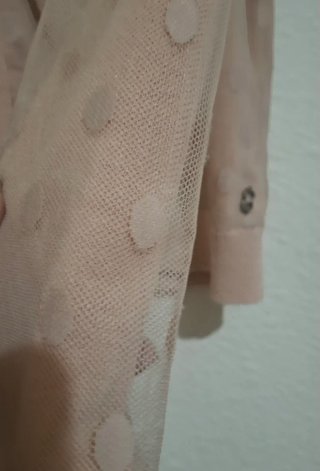 Cardigan de punto y tul en rosa con lunares