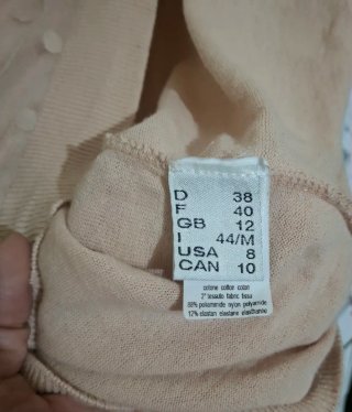 Cardigan de punto y tul en rosa con lunares