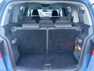 Volkswagen Touran 2011