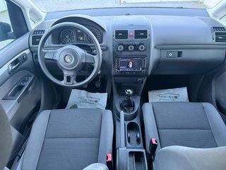 Volkswagen Touran 2011