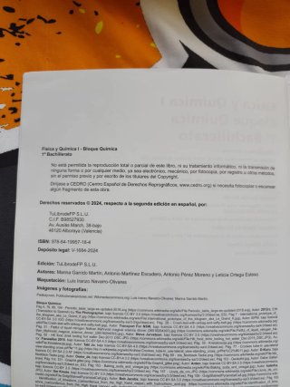 Libros de 1 de bachillerato IES LLANES SEVILLA.