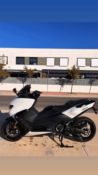 Yamaha T-Max 530 ABS