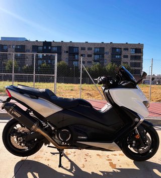Yamaha T-Max 530 ABS