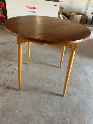 Mesa camilla redonda de madera