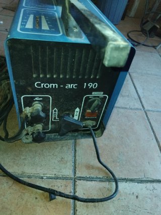 Soldador Eléctrico 190A + Accesorios