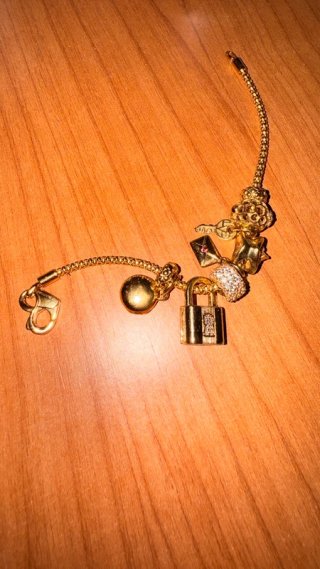 Pulsera Pandora con Charms Dorados y Plateados