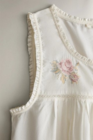 Camisón Zara Home floral rosa
