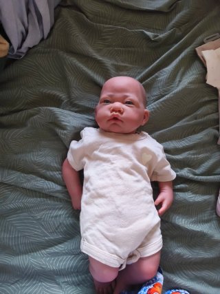 Muñeca Antonio Juan Sweet Reborn con accesorios
