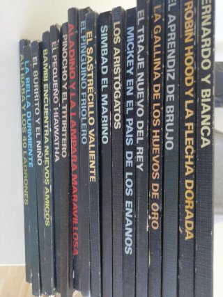 Colección de libros Disney