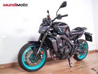 YAMAHA MT 09